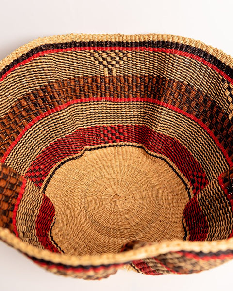 Elegant Wavy Hand - Woven Basket 3 - Nathez out of Africa