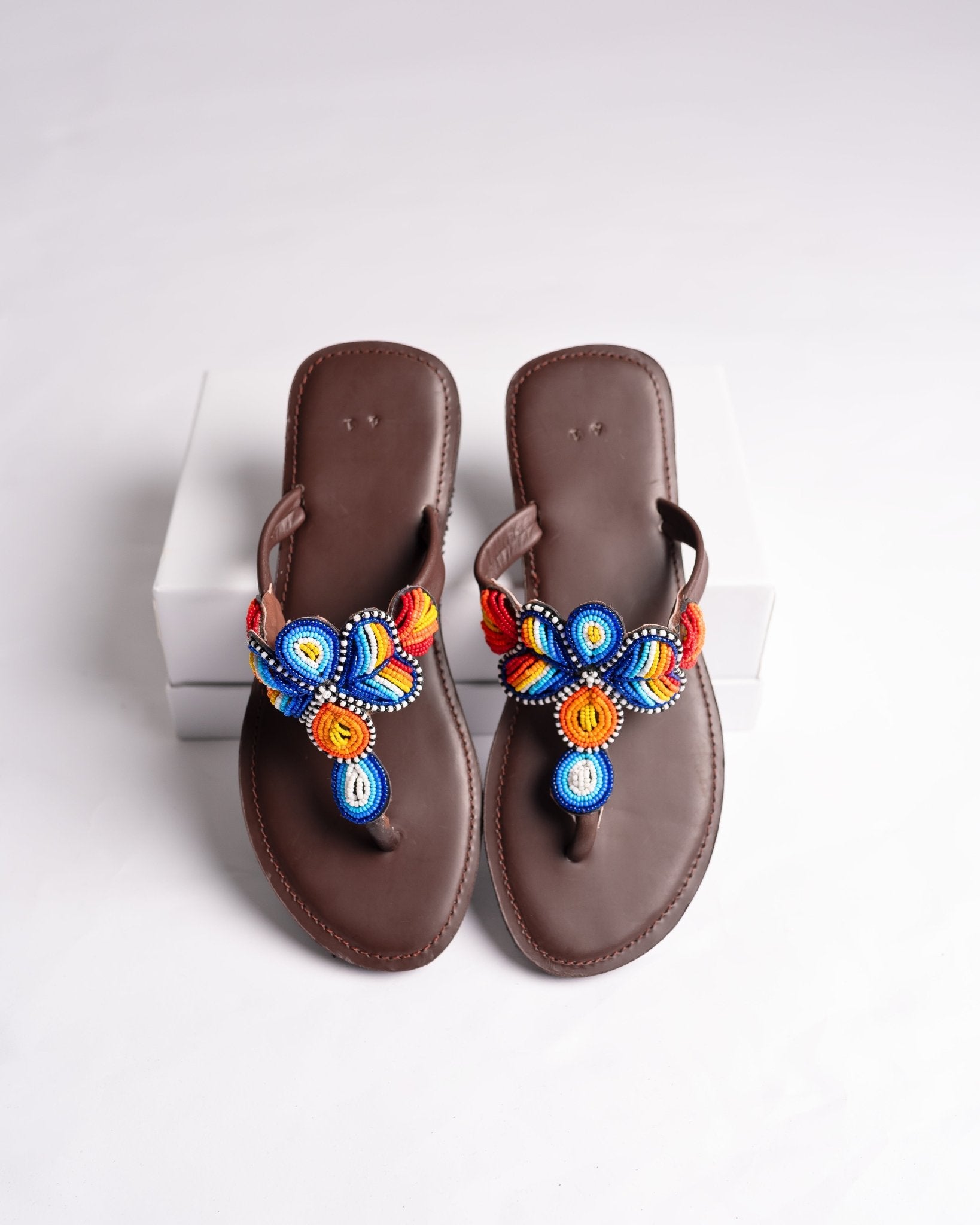 Hand-beaded Kenyan leather comfy slippers with Maasai beadwork, Ref 3006 — handcrafted in Kenya