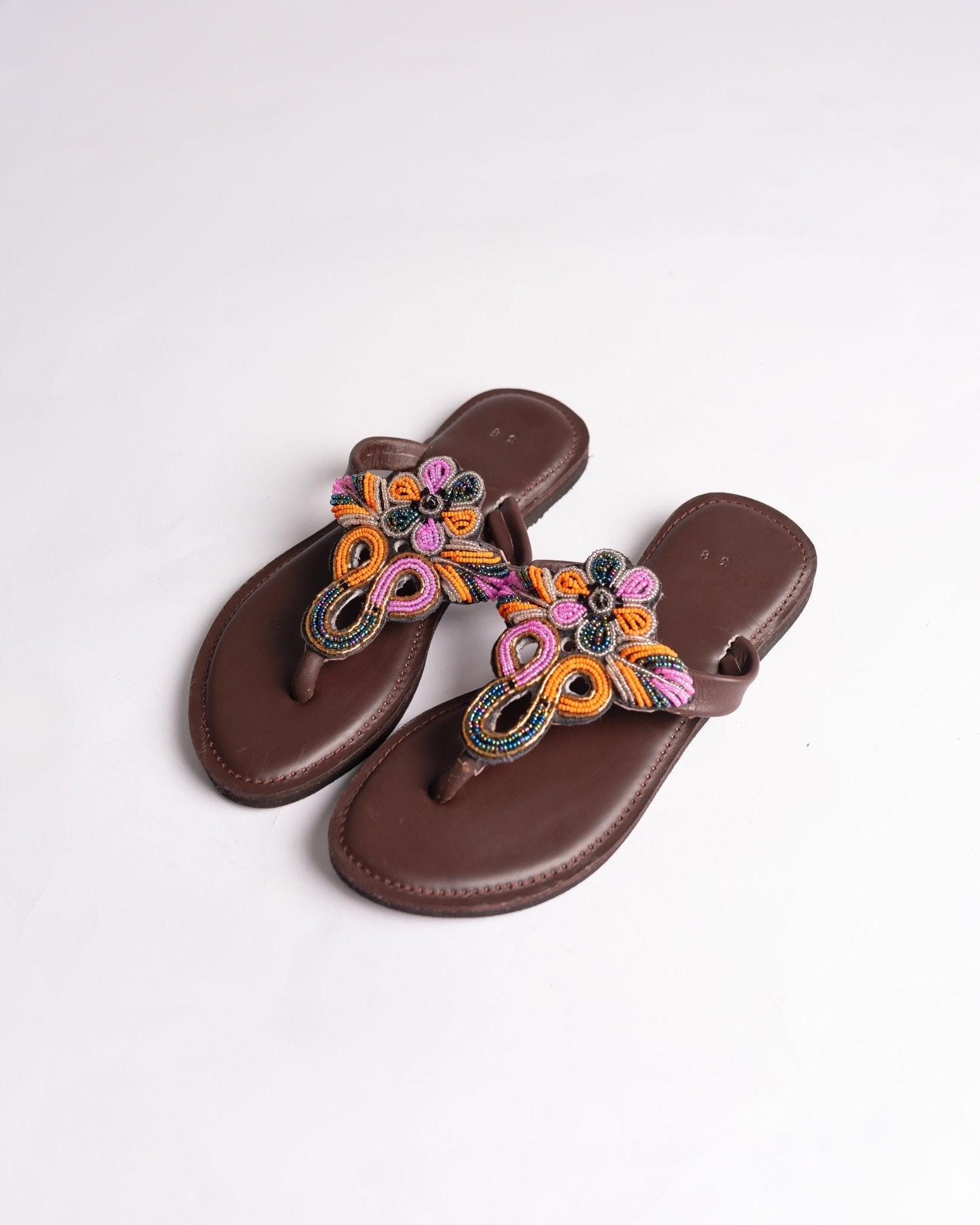 Hand-beaded Kenyan leather comfy slippers with Maasai beadwork, Ref 3175 — handcrafted in Kenya