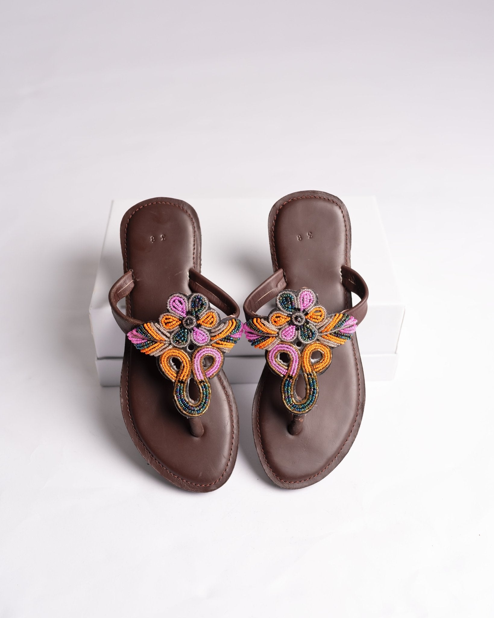 Hand-beaded Kenyan leather comfy slippers with Maasai beadwork, Ref 3175 — handcrafted in Kenya