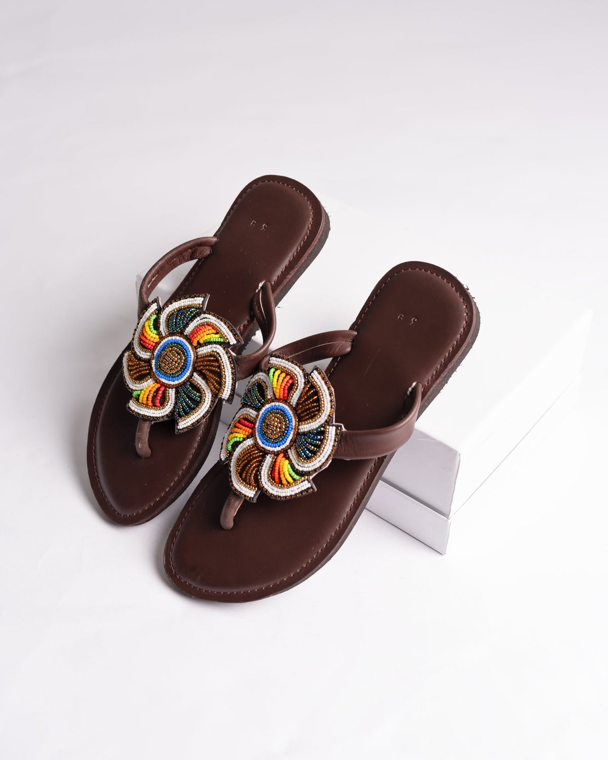 Hand-beaded Kenyan leather comfy slippers with Maasai beadwork, Ref 3347 — handcrafted in Kenya