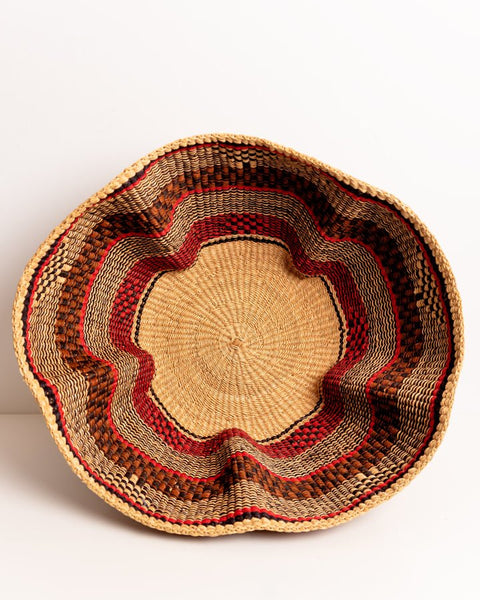 Elegant Wavy Hand - Woven Basket 3 - Nathez out of Africa
