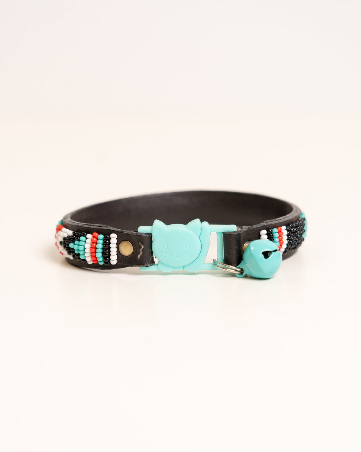 Hand-beaded leather Paka cat collar — African handmade kitten collar with bell, Kenyan artisan