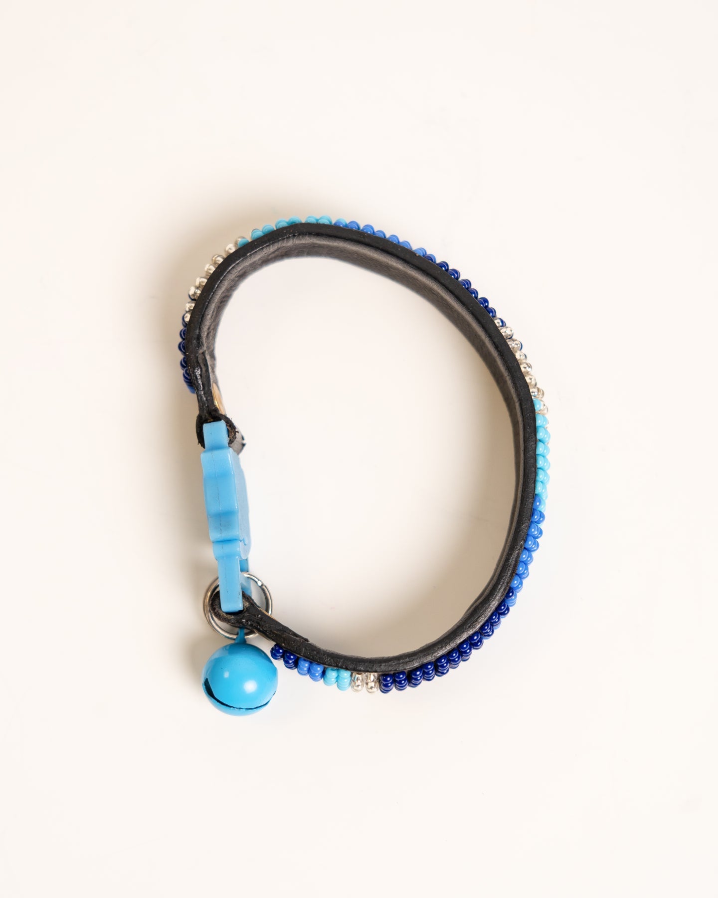 Hand-beaded leather Paka cat collar — African handmade kitten collar with bell, Kenyan artisan