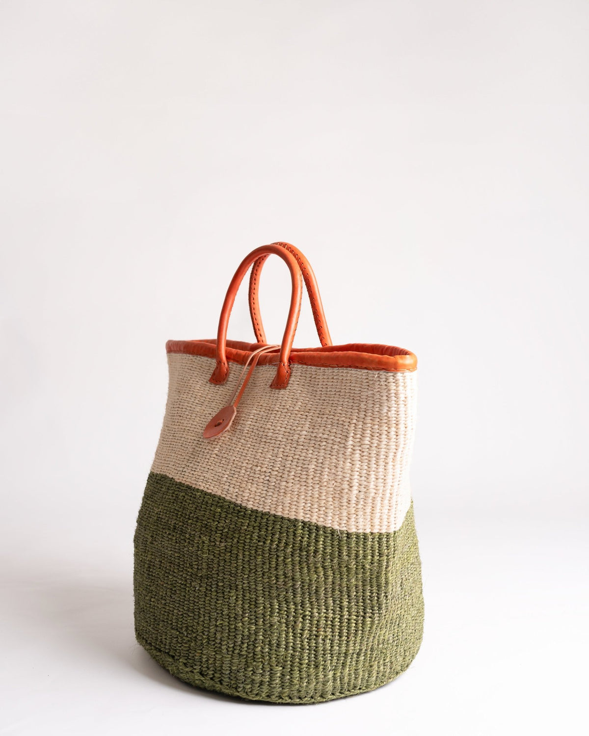 Hand-woven Kenyan sisal handbag Ref 25 — sustainable eco-friendly African artisan craft