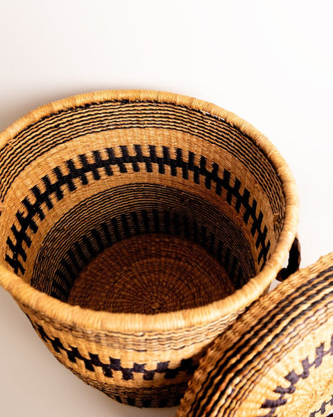 Nathez Hand - woven Laundry basket with Lid - Nathez out of Africa