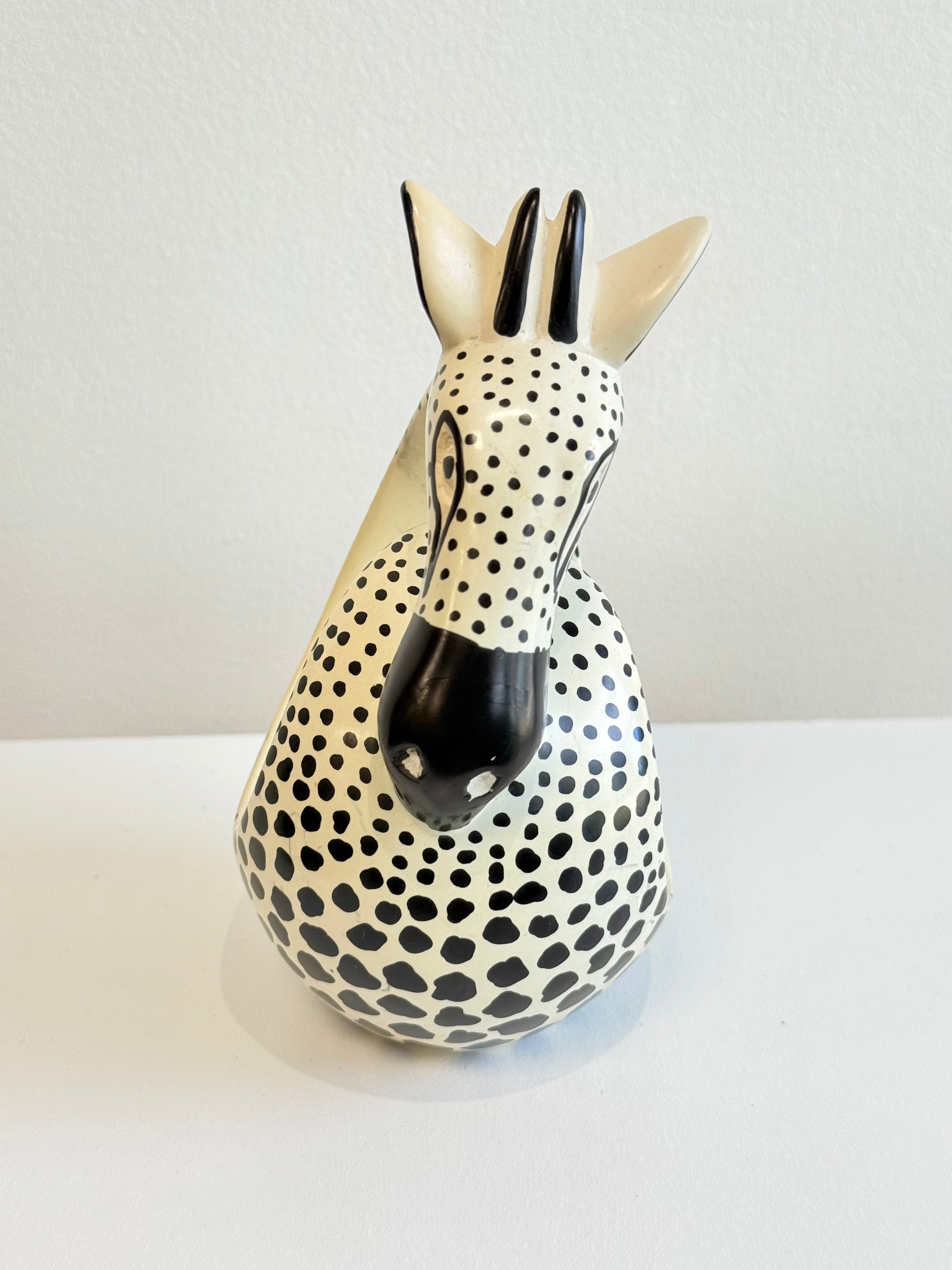 Handcarved Kenyan soapstone giraffe sculpture — artisan-made African wildlife figurine and decor