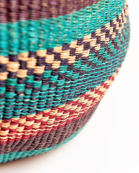 Obaa Sima(Perfect Woman)Hand - Woven Round Basket 003 - Nathez out of Africa