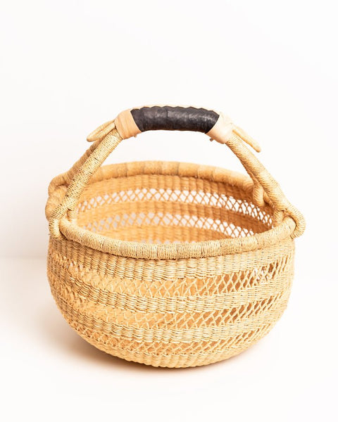 Obaa Sima(Perfect Woman)Hand - Woven Round Basket 005 - Nathez out of Africa