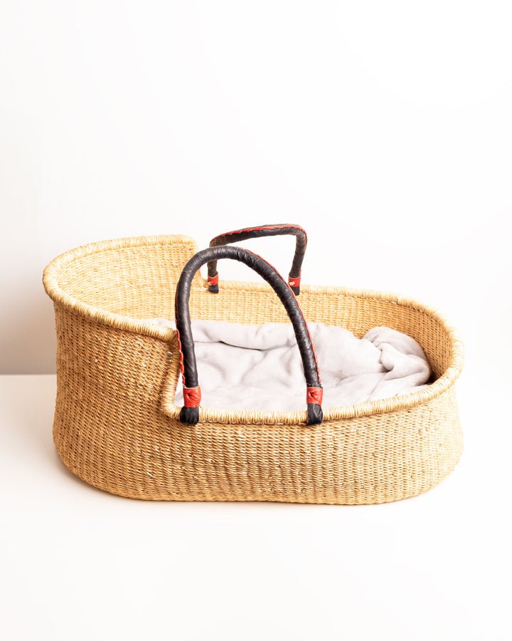 Boono hand-woven Moses basket — eco-friendly sustainable African artisan baby basket